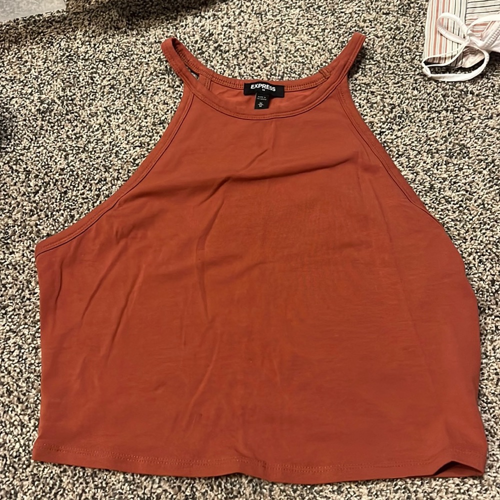 Express crop tank